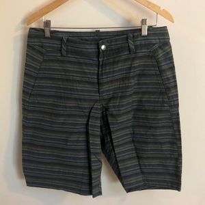 Lululemon men’s striped shorts size 34